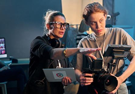 instructor guiding film student