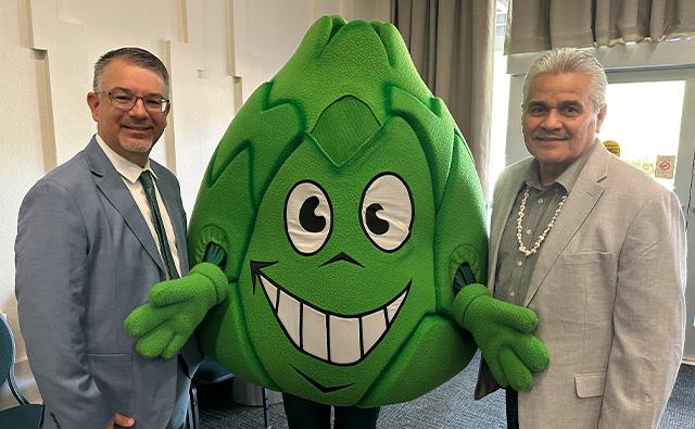 President Leshinskie, Artie the Artichoke Mascot, and President Martin Harvier 